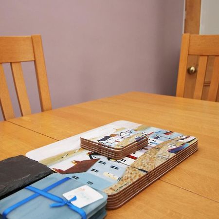 Quiet And Spacious 3 Bedroom Кардифф Экстерьер фото